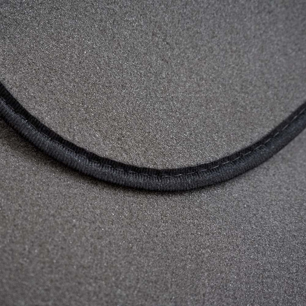 Autoteppich Deluxe 4-tlg. passend für Ford Fiesta ab 06/1999 bis 02/2002